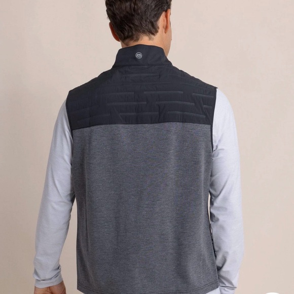Southern Tide Coligny Quilted Vest NWT - Picture 3 of 9